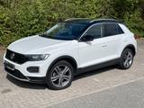 Volkswagen T-Roc 2.0 TDI DSG 4MOTION ACC NAV STHZ PANO AHK