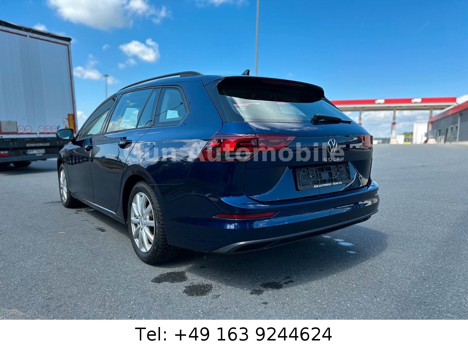 Volkswagen Golf VIII Variant ACC NAVI AHK 1.HAND imagem 3