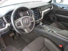 Fahrzeugabbildung Volvo V60 Kombi T4 Momentum Pro NAVI/LED/AHK/PDC+CAM