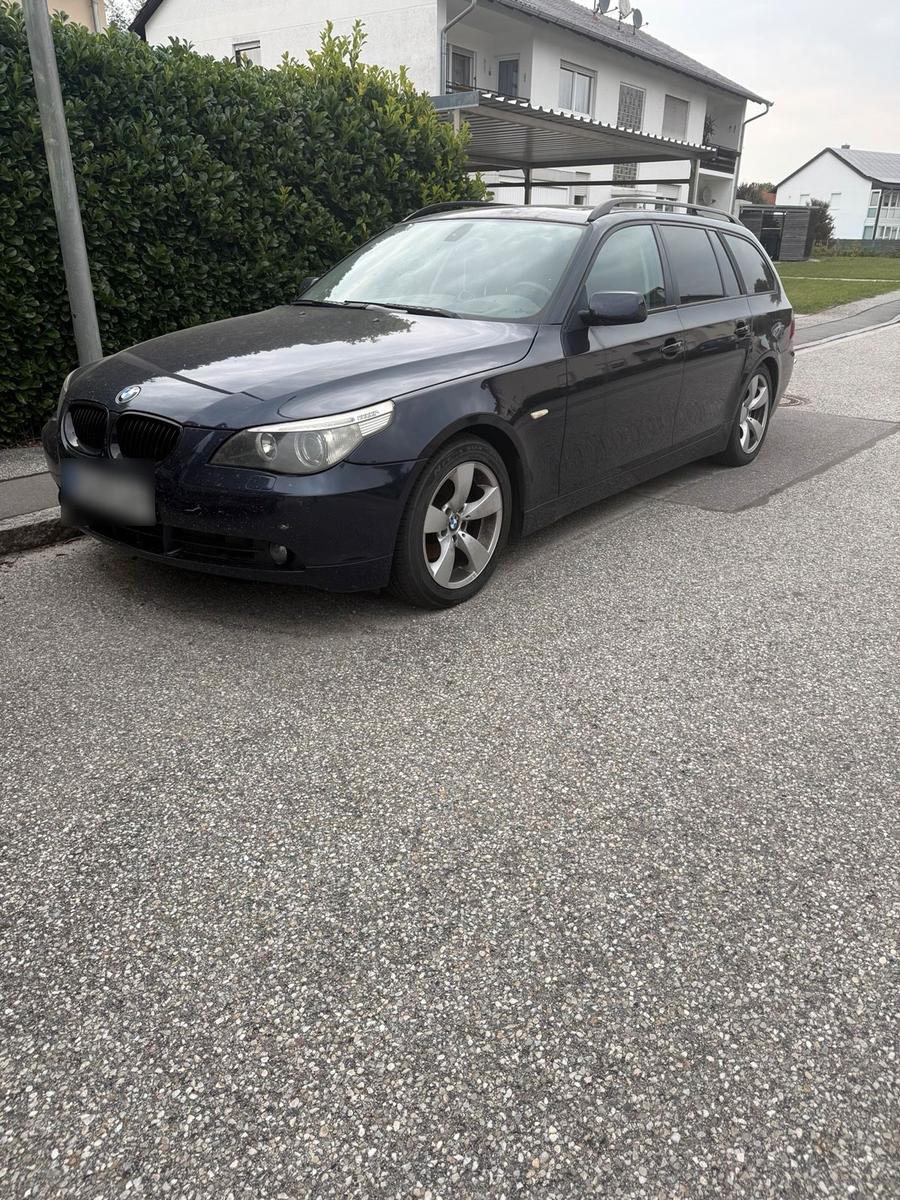 BMW 525
