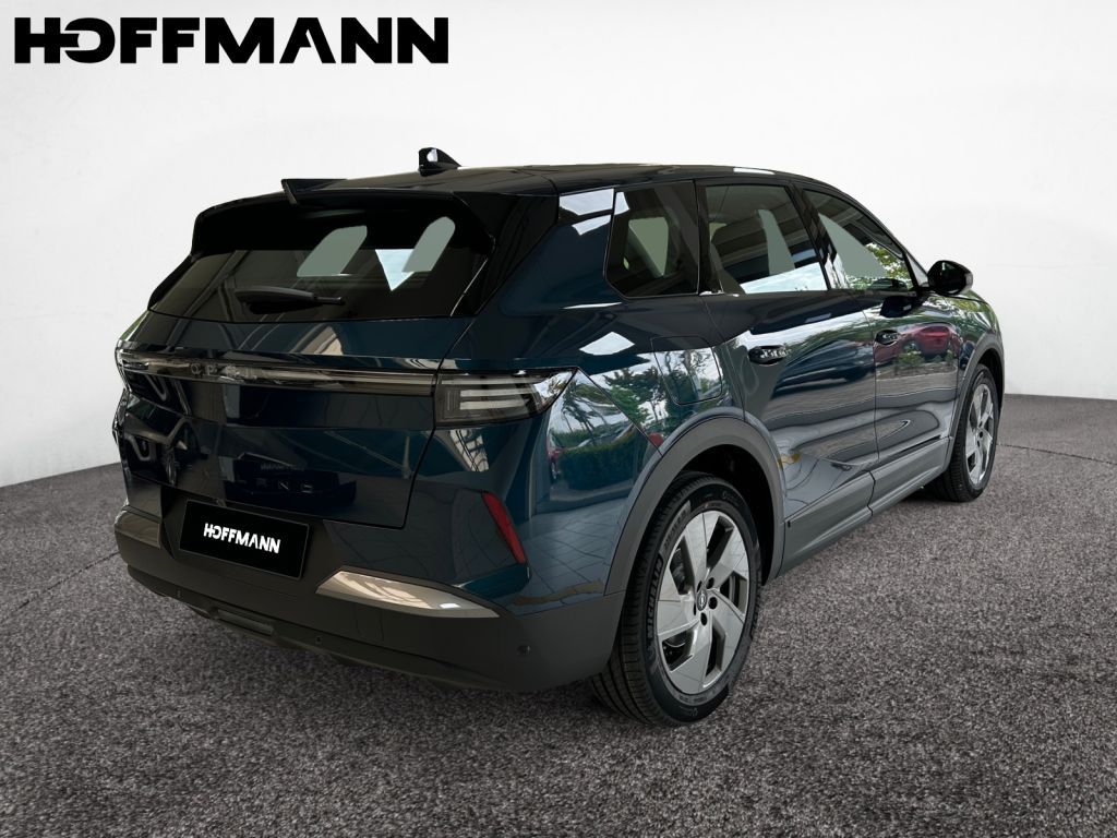 Fahrzeugabbildung Opel Grandland 1.2 DI Hybrid 48 V Automatik Edition