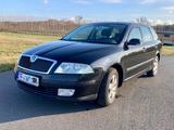 Skoda Octavia Combi 1.6 tiptronic Ambiente Benzin/LPG - Skoda Octavia mit LPG-Antrieb