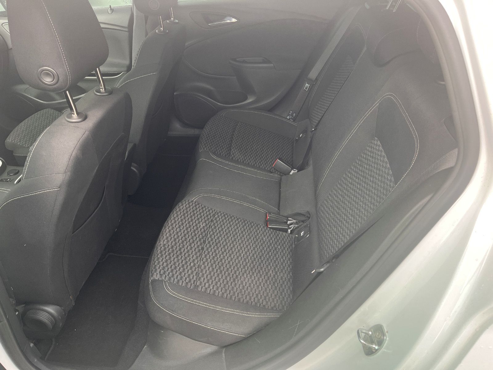Fahrzeugabbildung Opel Astra K Sports Tourer Dynamic