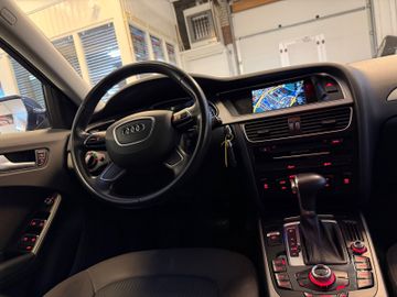 Audi A4 - 4
