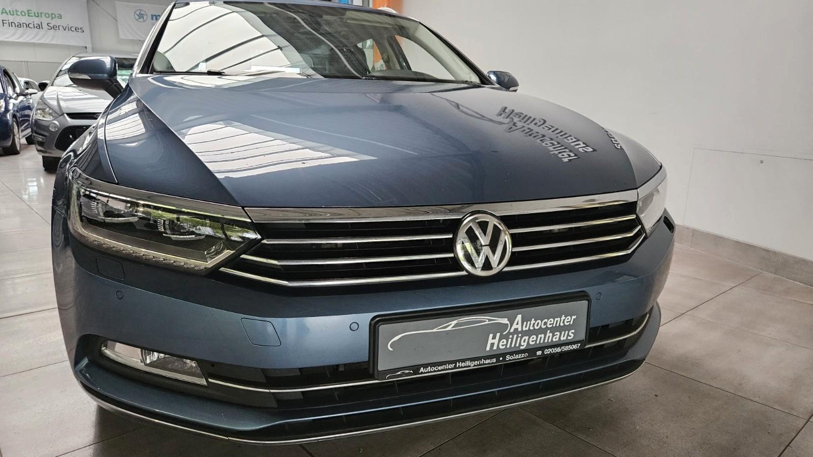 Volkswagen Passat 4M KeylessG Alcantara Massage AHK ACC LED