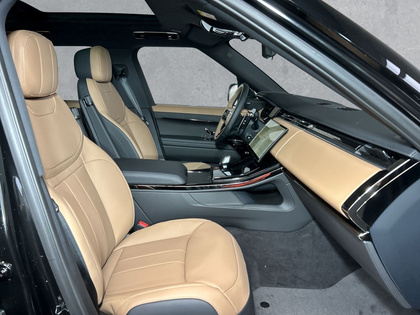 Land Rover Range Rover Sport D300 Dynamic SE Winterpaket AH foto 3