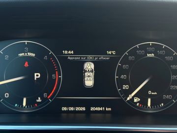 Land-Rover Range Rover - 10