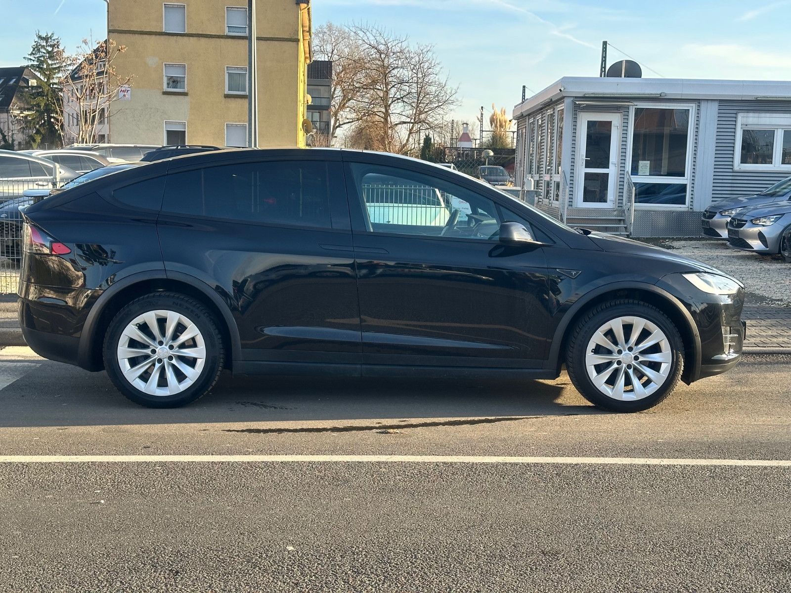 Fahrzeugabbildung Tesla MODEL X 90D PERFORMANCE+7SITZER+AHK