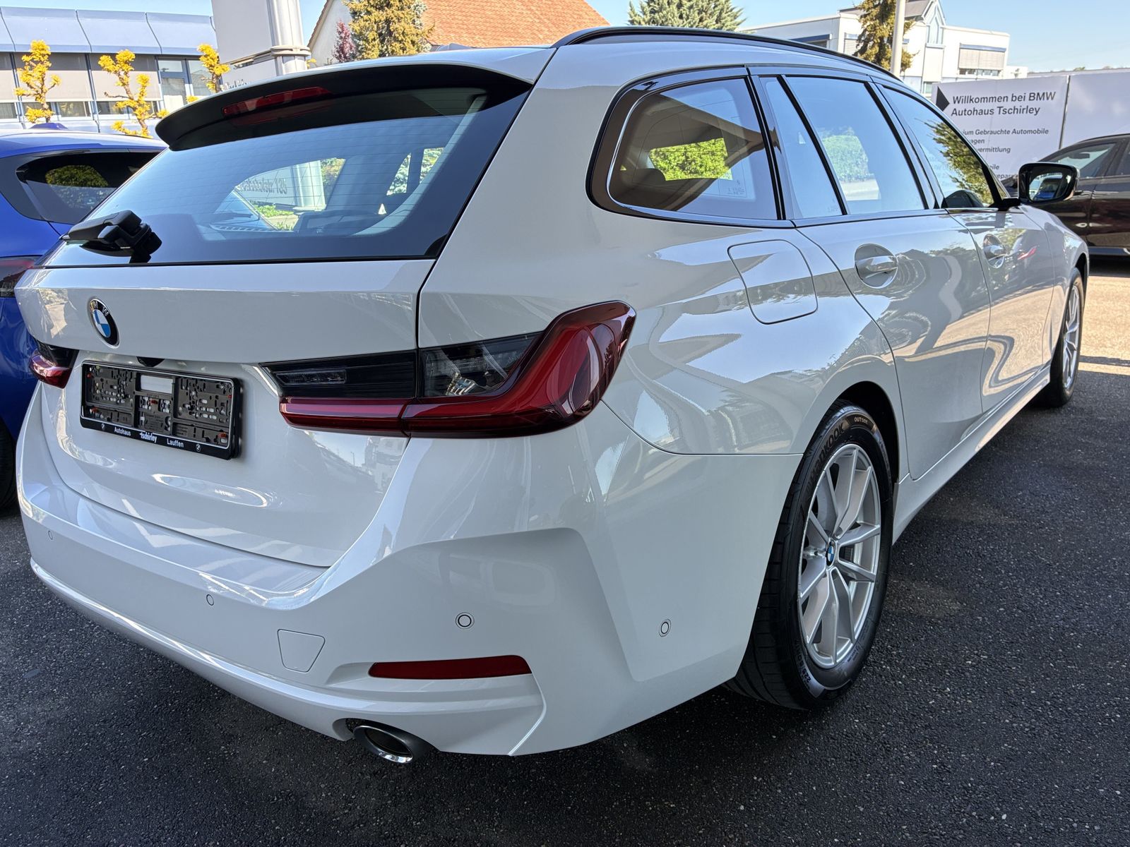 BMW 318d Touring, Kamera, Navi, Widescreen foto 5