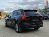 Volvo XC 60 B4 AWD Plus Dark PANO H&K NAVI MEM R-CAM - Volvo Unfallwagen