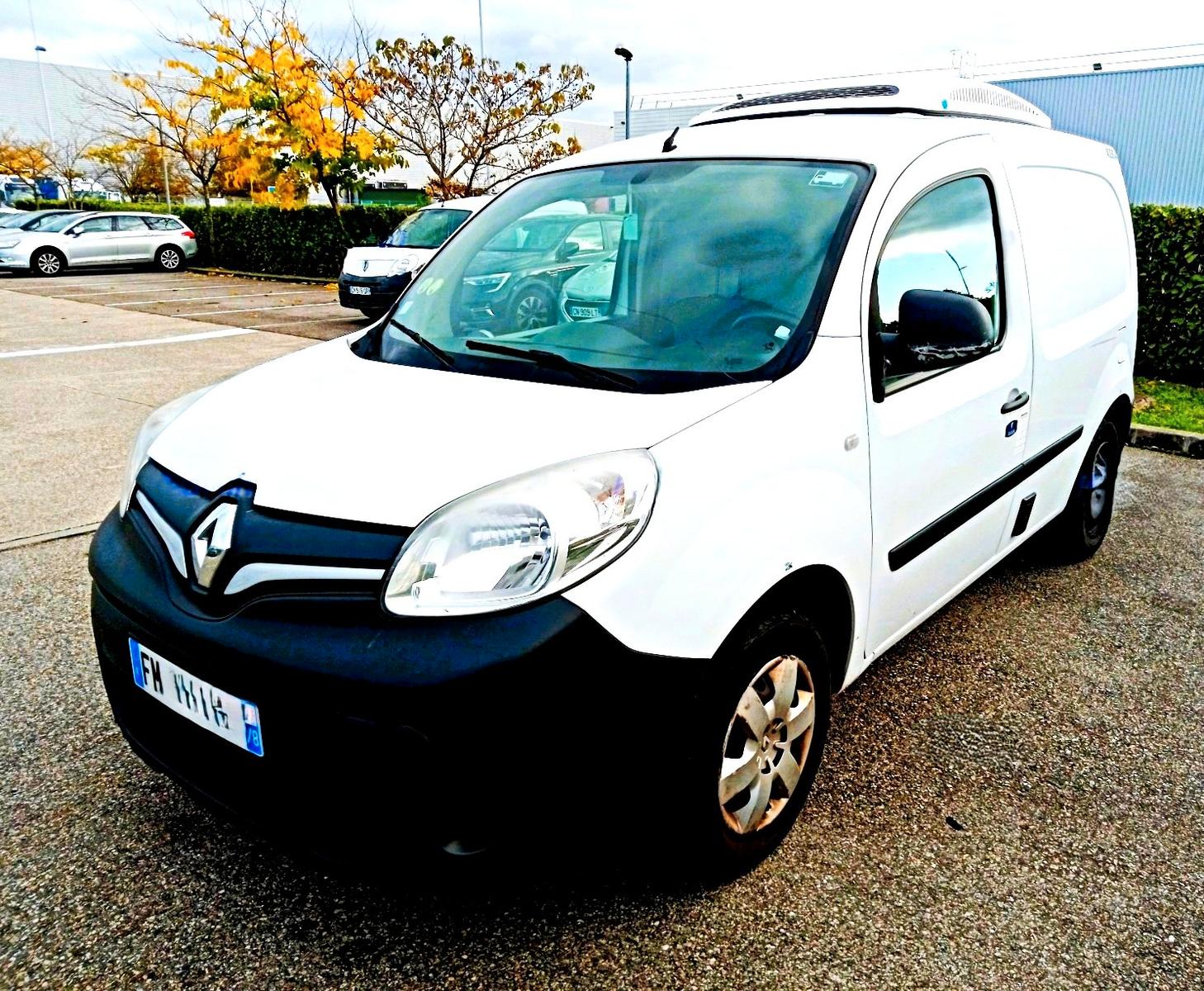 Renault Kangoo 75KM refrigerator 2 power supplies Klima