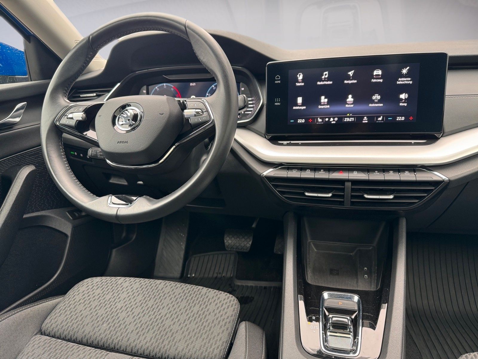 Fahrzeugabbildung SKODA Octavia Combi Ambition Clever 2.0 TDI