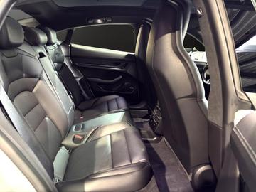 صورة مصغرة 17 لـ 2020 Porsche TAYCAN