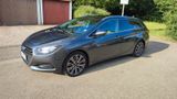 Hyundai i40 1.7 CRDi 104kW blue Premium DCT Premium - Hyundai i40 mit Diesel-Antrieb: Kombi, Automatik, 1.7