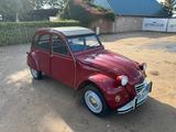 Citroën Ente 2CV ohne Rost - Citroën 2 CV: Limousine