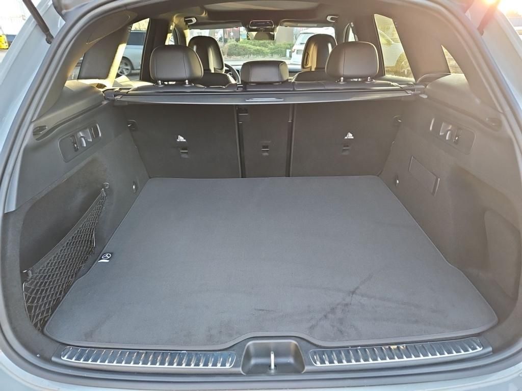 Fahrzeugabbildung Mercedes-Benz GLC 300 4M ++EDITION-AMG+ASSISTENZ+DIGITAL+AHK++