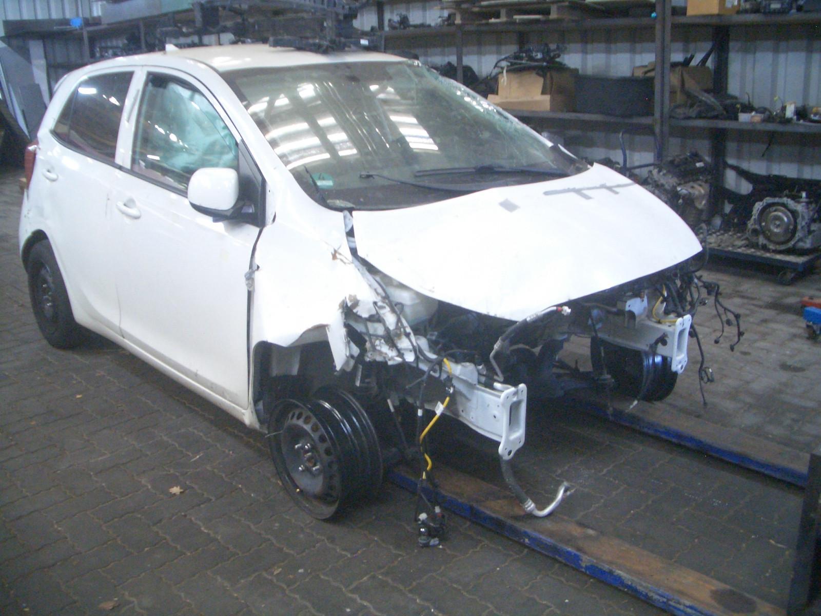 Kia Picanto 1.0 Unfall rund um Frontairbag iO.