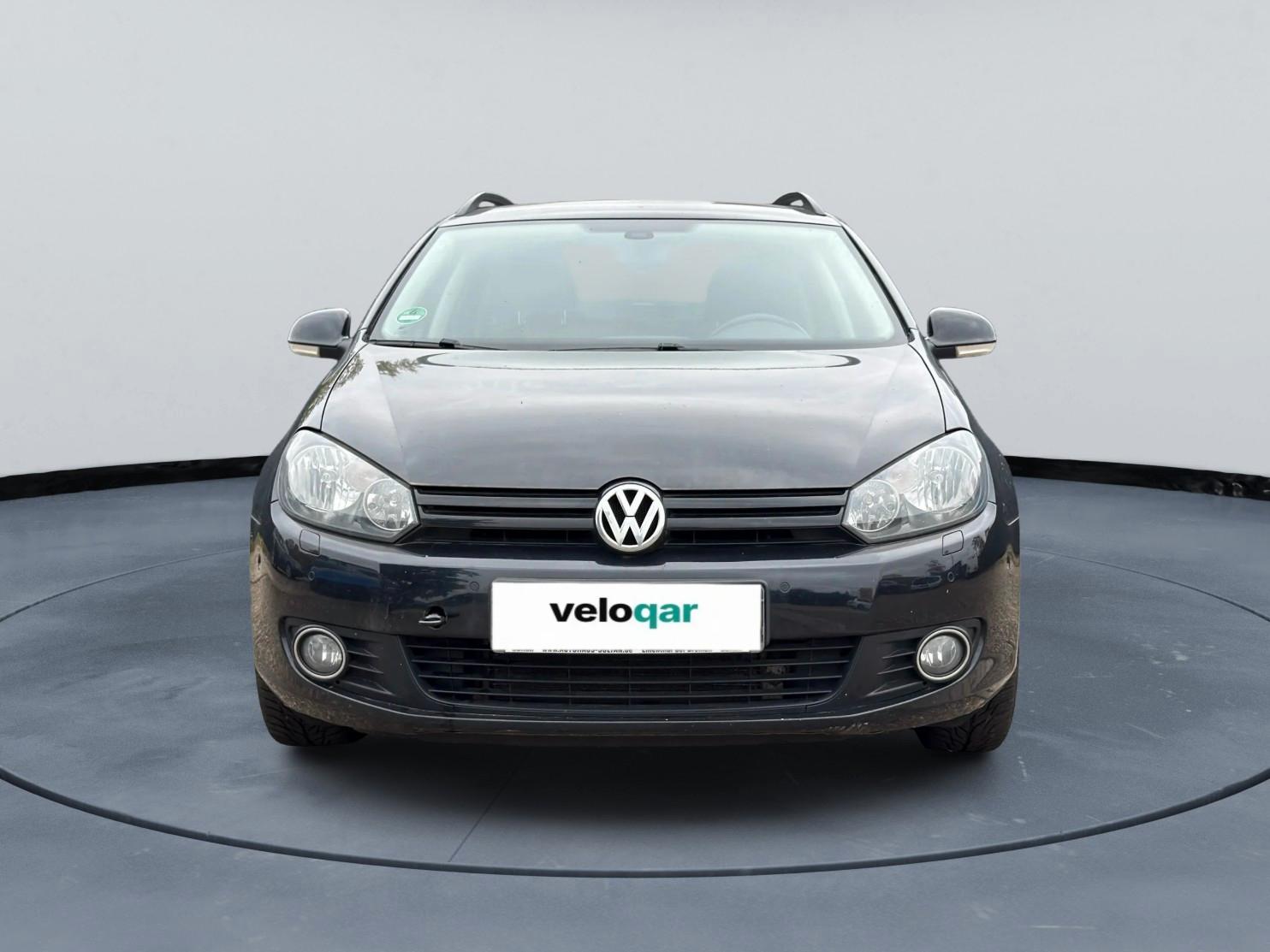 Volkswagen Golf 2013 — вигляд ззаду