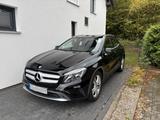 Mercedes-Benz GLA 220 d 4MATIC DCT Urban - gebrauchte Mercedes-Benz GLA 220 aus dem Jahr 2016