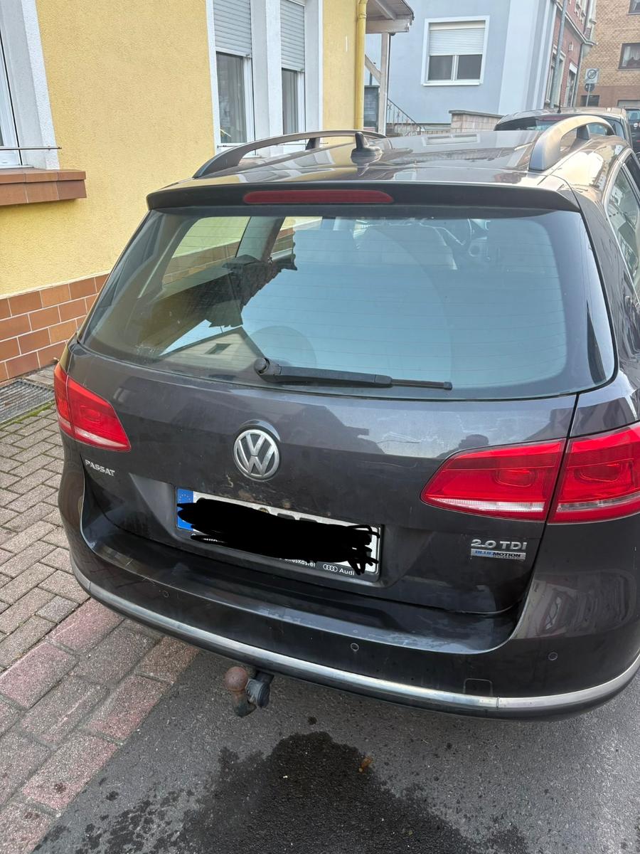 Volkswagen Passat 2010 — photo 5
