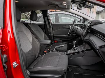 Ford Puma 1.0 Titanium Kamera Assistentpaket Navi LED