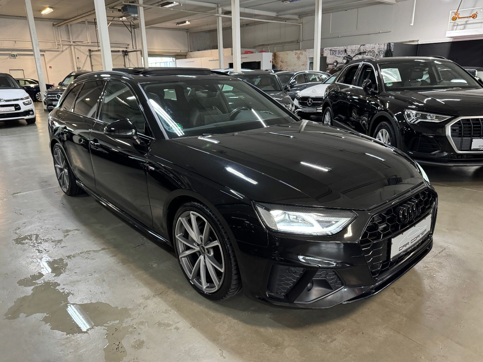Fahrzeugabbildung Audi A4 45 TDI QUATTRO 2X S-LINE BLACK EDITION 19´RS