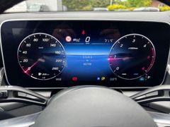Fahrzeugabbildung Mercedes-Benz GLC 220d 4Matic AMG LINE NIGHT AHK DISTRONIC CAM