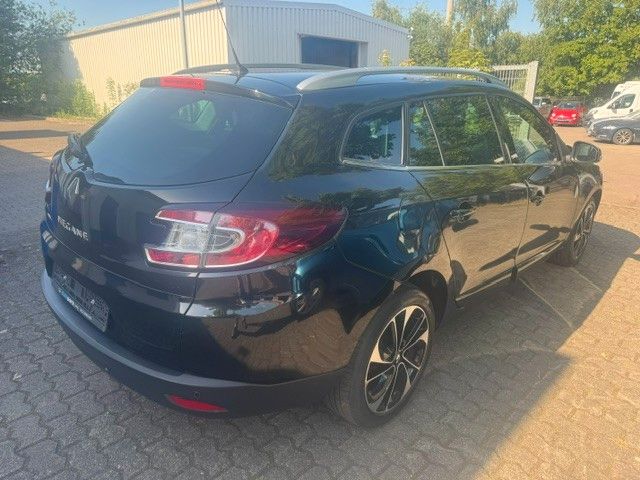 Fahrzeugabbildung Renault Megane III Grandtour BOSE Edition
