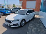 Skoda Octavia Combi Style 2.0 TDI DSG NAV, LED - Skoda Octavia: Style