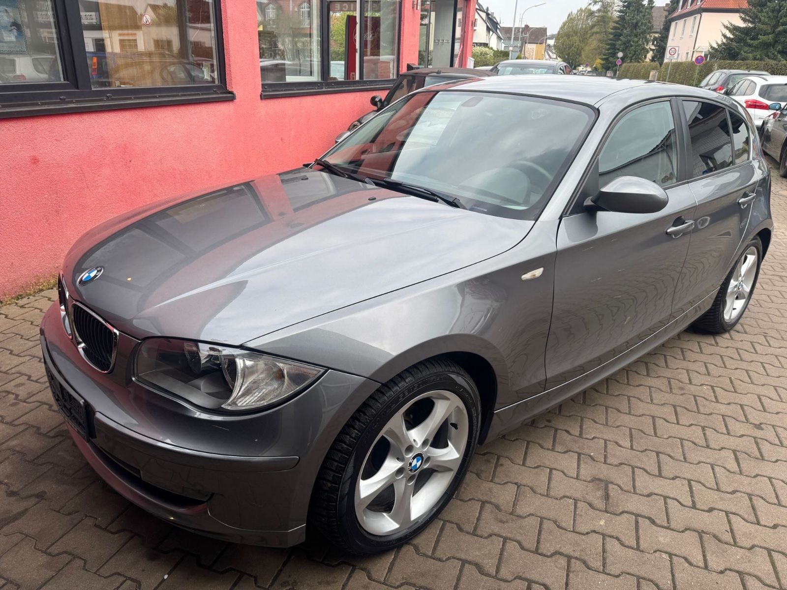 BMW BMW 116i AHK .Klima.HU NEU.SHZ. Steuerkette Neu