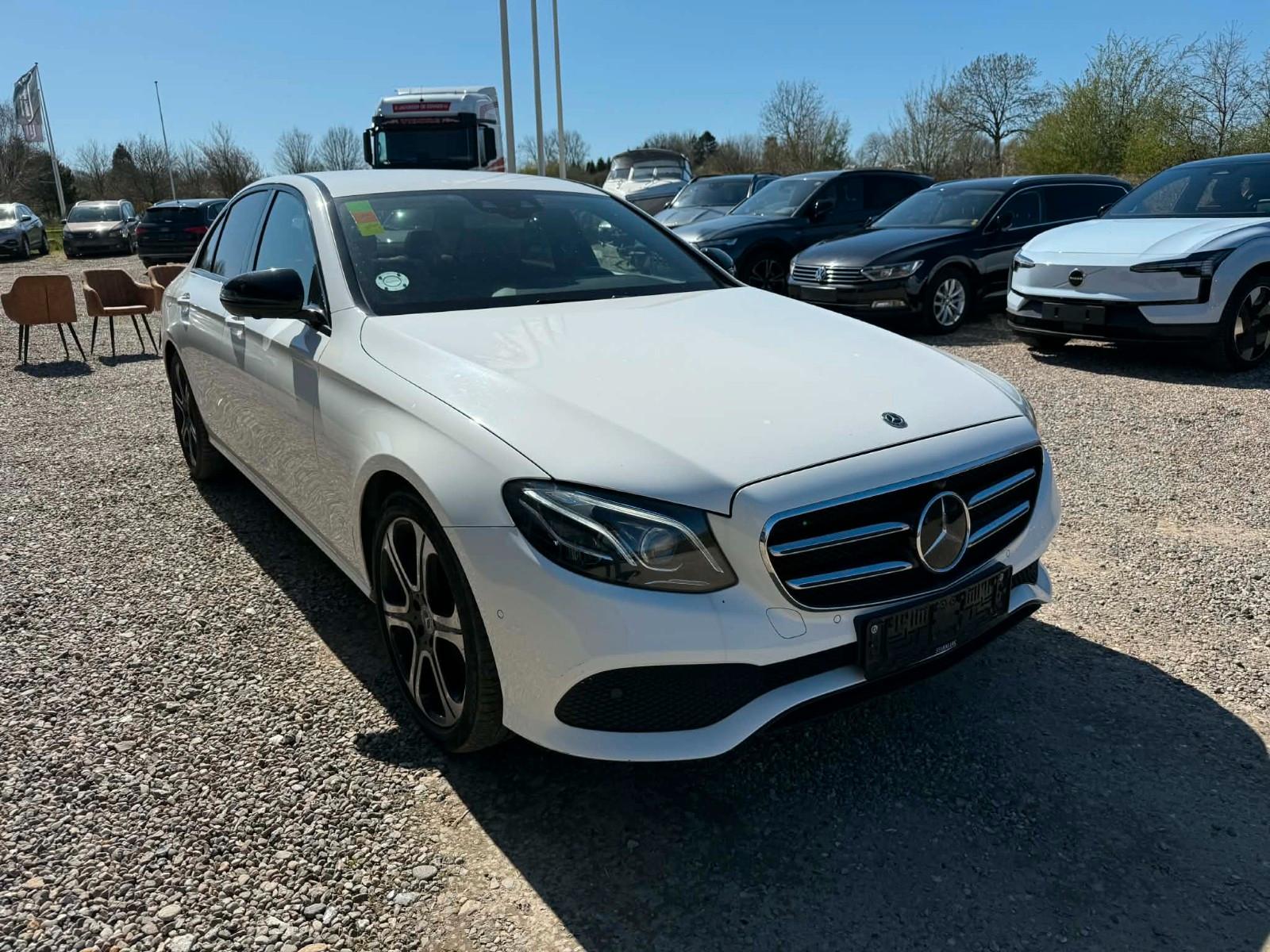 Mercedes-Benz E 220 d Limo , MULTIBEAM, NIGHT, 360, DIGITAL