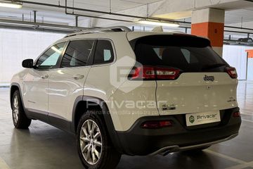 Jeep Cherokee - 7