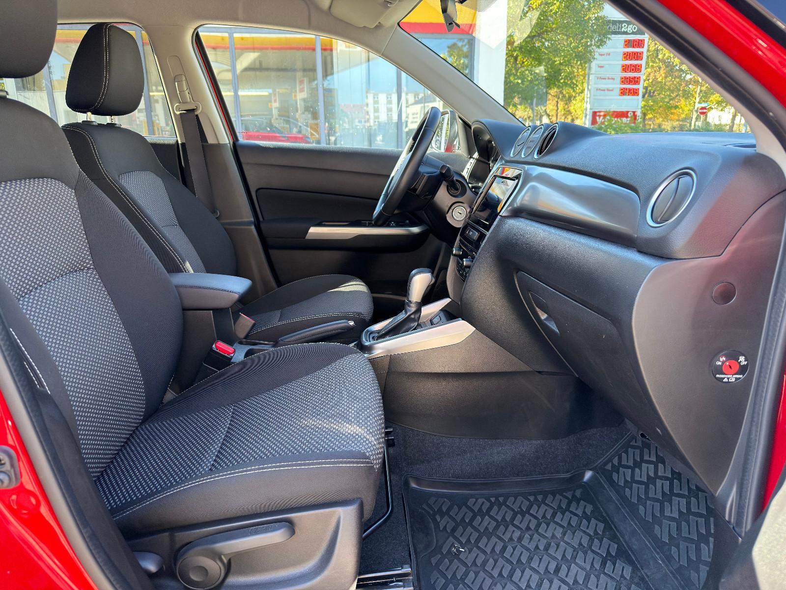 Suzuki Vitara 1.0 4x2 Automatik SHZ Klima Navi