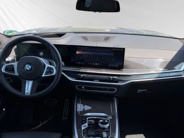 BMW X7 - 8