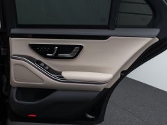 Foto Nummer 33: MERCEDES-BENZ S 400