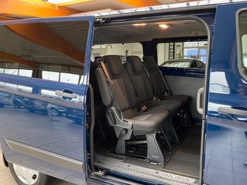 Fahrzeugabbildung Ford Transit Custom Kombi 320 L2 Trend