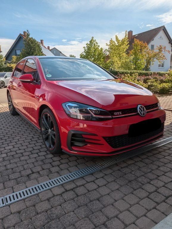 Image of Volkswagen Golf