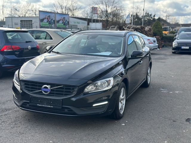 Volvo V60 Kombi Kinetic,8-FACH BEREIFT,INSPEKTION NEU