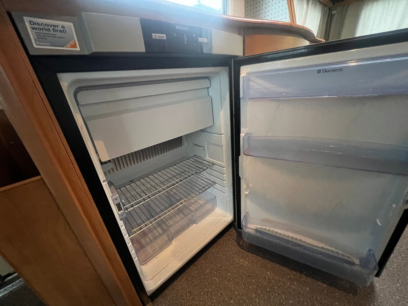 Fahrzeugabbildung HYMER / ERIBA / HYMERCAR B634 FIAT ALKO DPF LOUNGE DACHKLIMA SOLAR AUTSAT