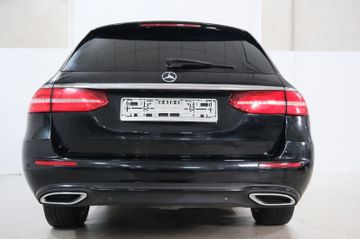 Mercedes E 220 - 9