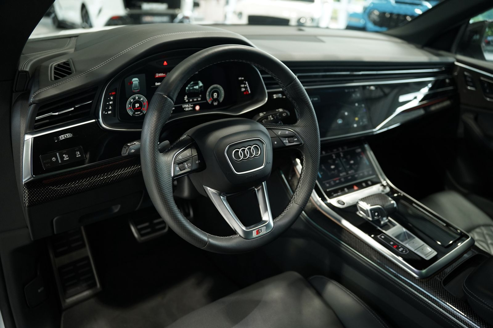 Audi Q8