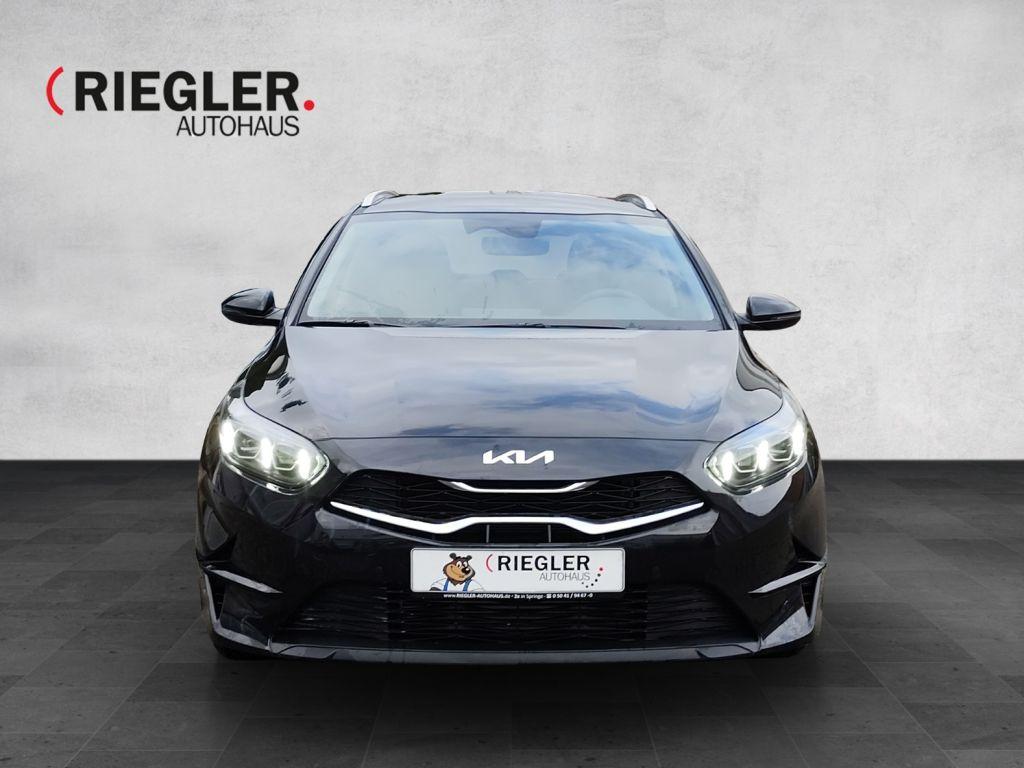 Kia Ceed SW 1.5 AT  Spirit -S- LED