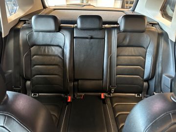 MYAUTOCENTER – Gebraucht- und Jahreswagen mit Werkstattservice in Pfaffenhofen Volkswagen Tiguan *1.HAND*MEMORY*ACC*LED*CARPLAY*3-ZONEN*