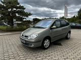 Renault Scenic - gebrauchte Renault Scenic aus dem Jahr 2003