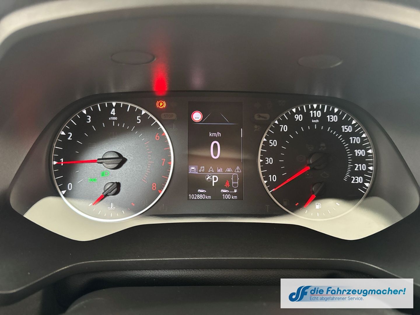 Fahrzeugabbildung Renault Captur II Experience LED ACC Fahrerprofil DAB SH
