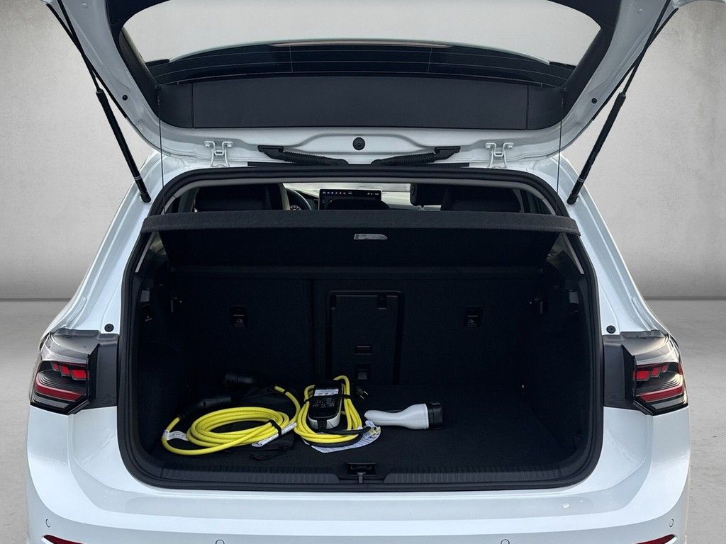 Volkswagen Golf 1.5l TSI eHybrid DSG Style foto 5