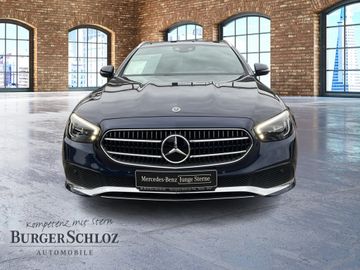 Mercedes E 220 - 2