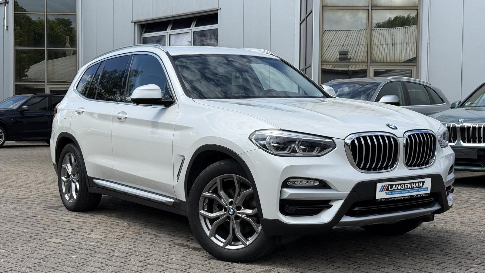 BMW X3 xDrive20d xLine LED Navi Komfortzg SHZ PDC Te