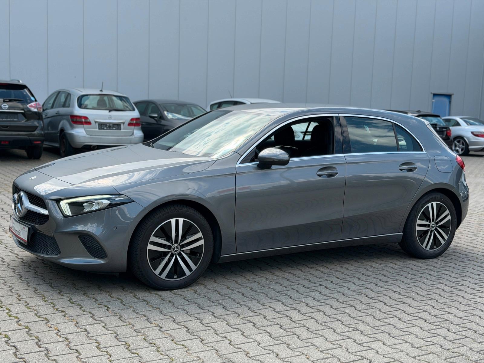 Mercedes-Benz A-Class 4Matic Garantie *Navi *Keyless *Kamera*LED, миниатюра 5