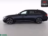 BMW 520 d T xDrive M SPORT SHADOW LASER,HARMAN/K,ACC - BMW 5er Reihe: Schwarz